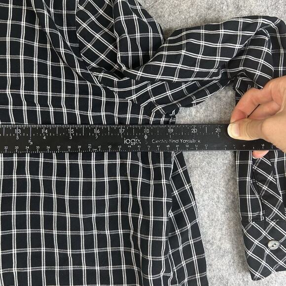 J Jill Tunic Top Small Petite Black White Plaid Button Back Long Sleeve Blouse - Picture 8 of 8